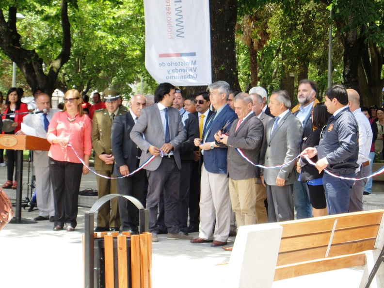 Plaza de Armas de Pinto hace su inauguración oficial ante las autoridades y la comunidad 01-12-2016 (31)