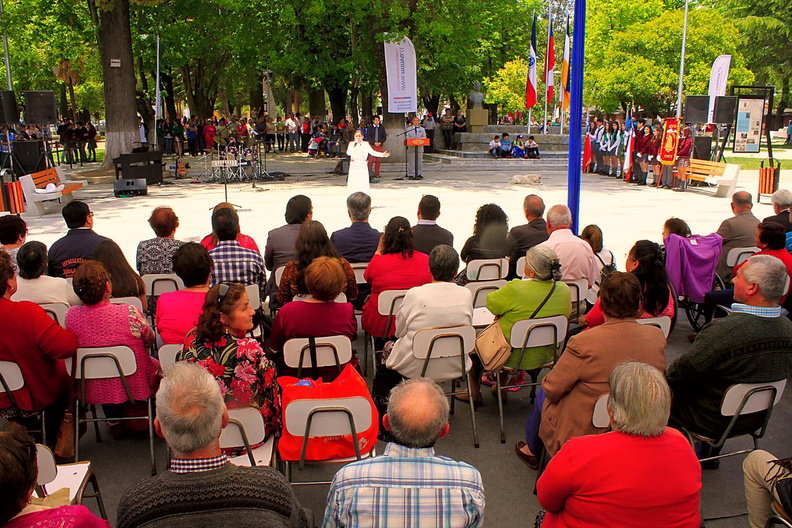 Plaza de Armas de Pinto hace su inauguración oficial ante las autoridades y la comunidad 01-12-2016 (42)