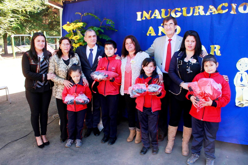 Inauguración de Año Escolar en Escuela Nido de Golondrinas del Chacay 06-04-2017 (5).jpg