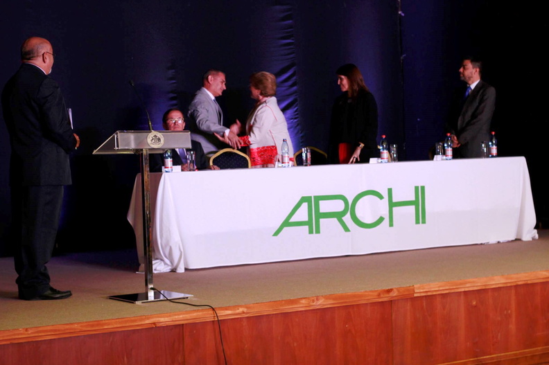 Presidenta Michelle Bachelet inauguró asamblea de la Asociación de Radiodifusores de Chile (ARCHI) en las Termas de Chillán 07-04-2017 (8)