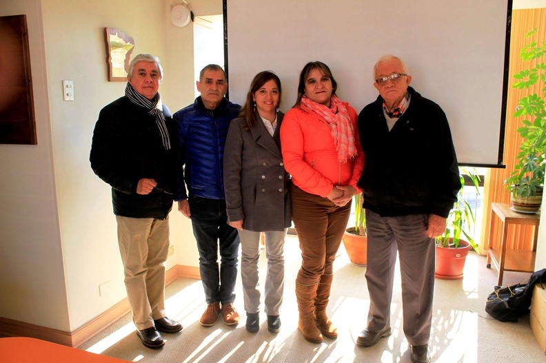 Municipalidad de Pinto firma convenio con la Cooperativa COPELEC en beneficio de los agricultores de la comuna 07-06-2017 (13).jpg