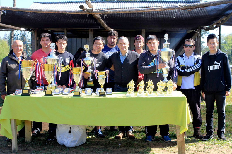 Equipo de Fútbol La Estrella de El Rosal obtiene primer lugar en el Campeonato de Fútbol Liga Cordillera de San Ignacio 17-10-2017 (1)