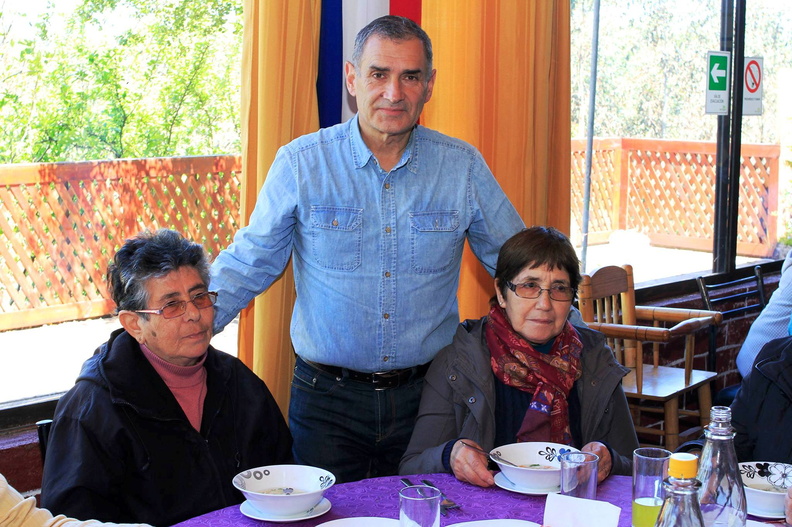 SERNATUR extiende invitación a los adultos mayores de la Provincia de Ñuble en los Hornos de Don Ginito en la Comuna de Quillón 23-10-2017 (12)