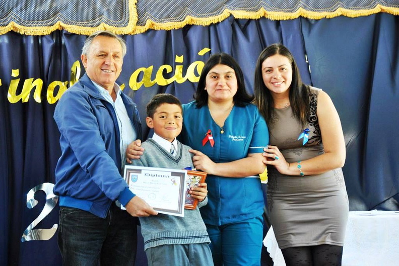 Licenciatura y Ceremonia de Premiación en la Escuela Héctor Manuel Arias Cortes 18-12-2017 (19).jpg