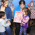 Viejito Pascuero llegó a Pinto y junto con ello la Navidad para los niños 18-12-2017 (3).jpg