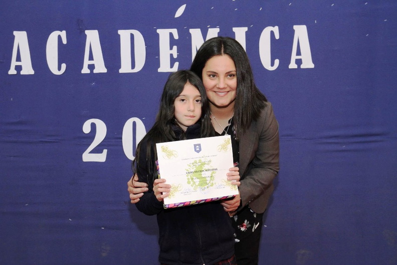 Premiación Académica 2018 fue realizada en Escuela José Toha Soldevila de Recinto 13-12-2018 (8)