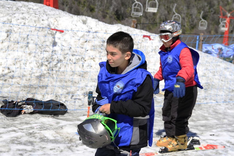 Finaliza escuela de Ski Municipal para niños y niñas de la comuna 26-09-2019 (18).jpg