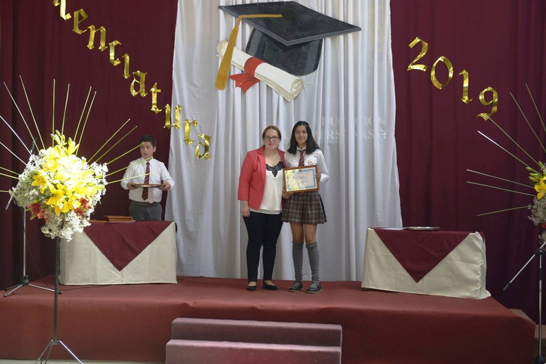 Licenciatura de 8° Básico de la Escuela Puerta de la Cordillera 18-12-2019 (247)