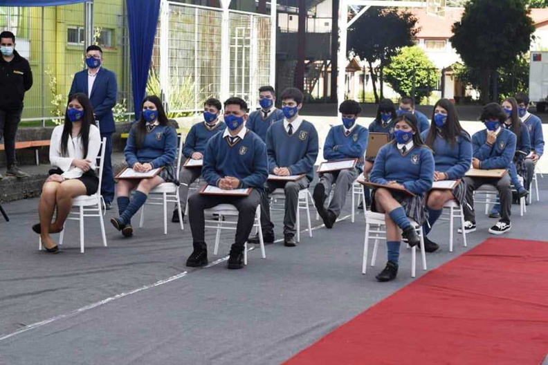 Ceremonia de licenciamiento de cuartos medios del Colegio Francisco de Asís 18-12-2020 (67).jpg