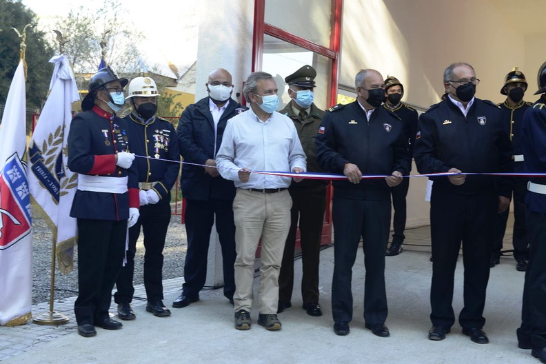Inauguración oficial del nuevo Cuartel de la segunda compañía de Bomberos de Los Lleuques 08-10-2021 (67).jpg