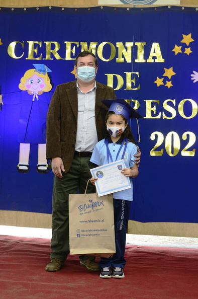 Celebración de egreso de niños y niñas de la Escuela Juan Jorge de El Rosal 14-12-2021-2 (39).jpg