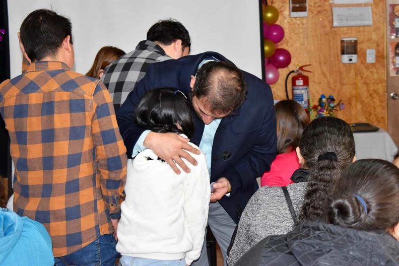 Oficina Local de la Infancia junto a Chile Crece Contigo celebraron a las mamitas de la Escuela Santa Eduviges 12-05-2023 (4).jpg
