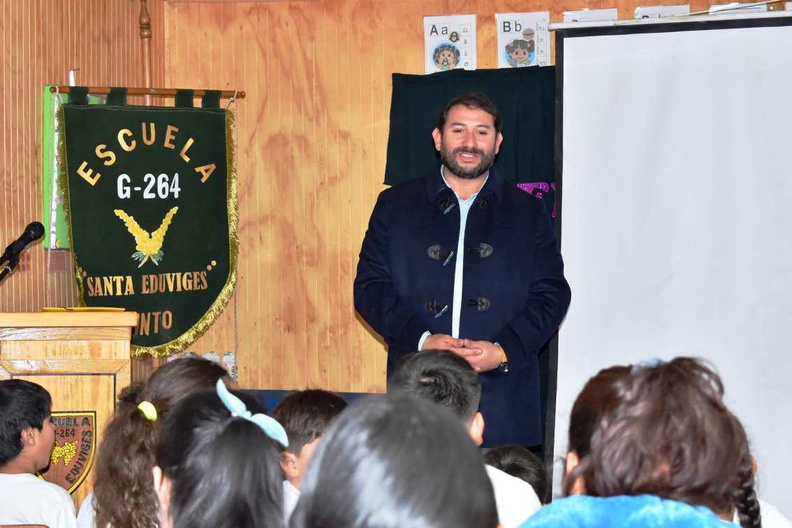 Oficina Local de la Infancia junto a Chile Crece Contigo celebraron a las mamitas de la Escuela Santa Eduviges 12-05-2023 (23)