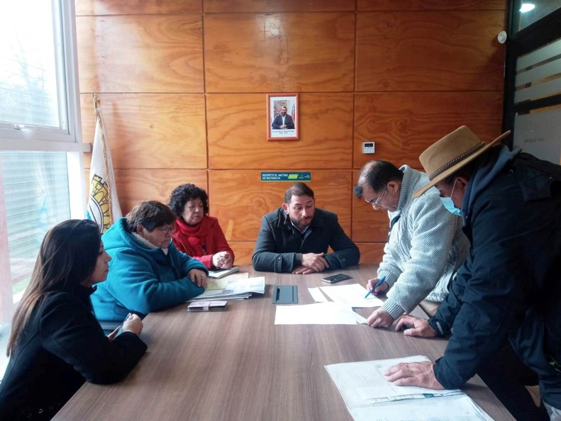 Alcalde Marcelo Ojeda Cárcamo sostuvo reunión con el comité de vivienda del Rosal Bajo 29-08-2023 (1).jpg
