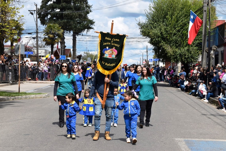 Desfile en el marco del Aniversario Nº 163° de la comuna de Pinto 11-10-2023 (8).jpg