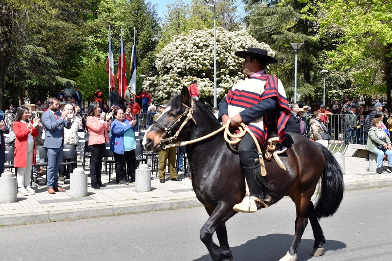 Desfile en el marco del Aniversario Nº 163° de la comuna de Pinto 11-10-2023 (667)
