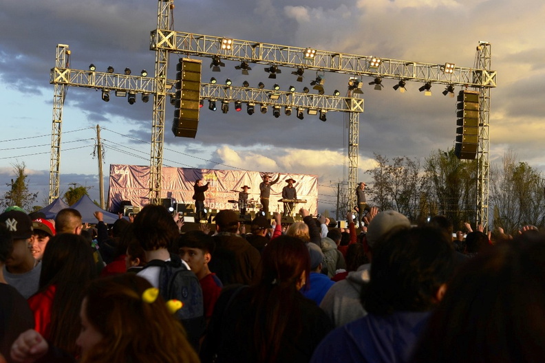 Presentación de El Llanero de Ñuble en el gran show musical del Aniversario Nº 163 de la comuna de Pinto 12-10-2023 (110).jpg