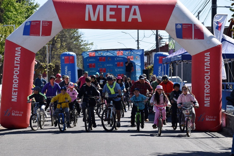Cicletada Familiar organizada por la Escuela Puerta de la Cordillera 16-10-2023 (21)