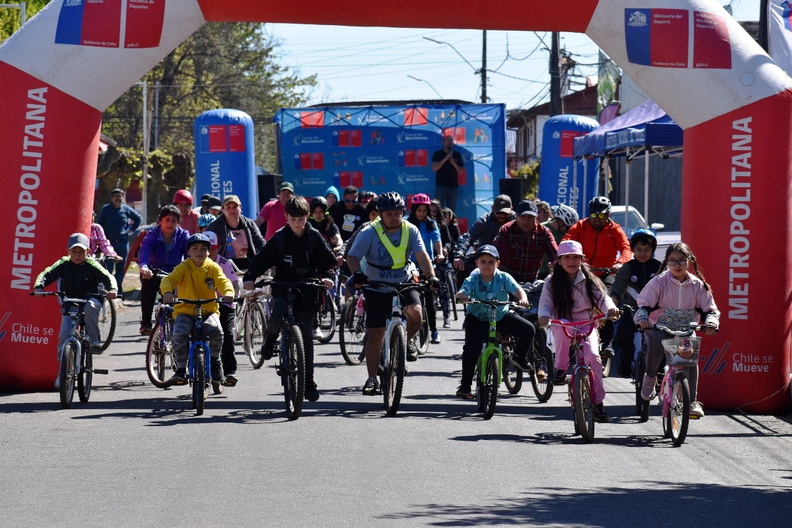 Cicletada Familiar organizada por la Escuela Puerta de la Cordillera 16-10-2023 (22)