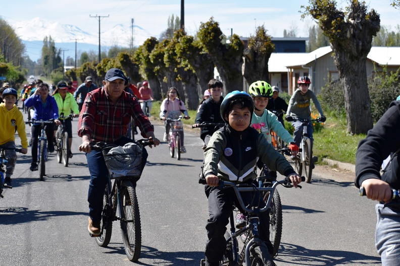 Cicletada Familiar organizada por la Escuela Puerta de la Cordillera 16-10-2023 (52)