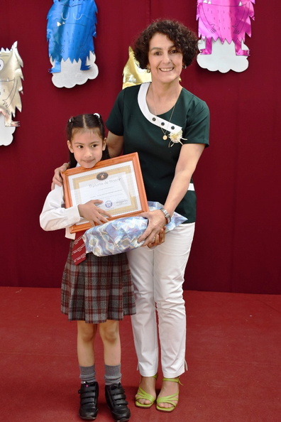 Ceremonia de egreso de Kinder de la Escuela Puerta de la Cordillera 14-12-2023 (19)