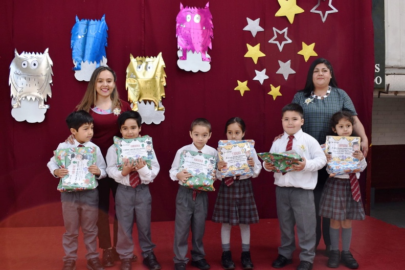Ceremonia de egreso de Kinder de la Escuela Puerta de la Cordillera 14-12-2023 (27).jpg