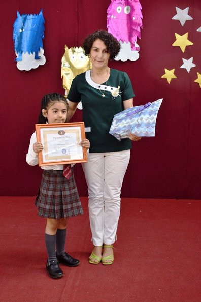 Ceremonia de egreso de Kinder de la Escuela Puerta de la Cordillera 14-12-2023 (47).jpg