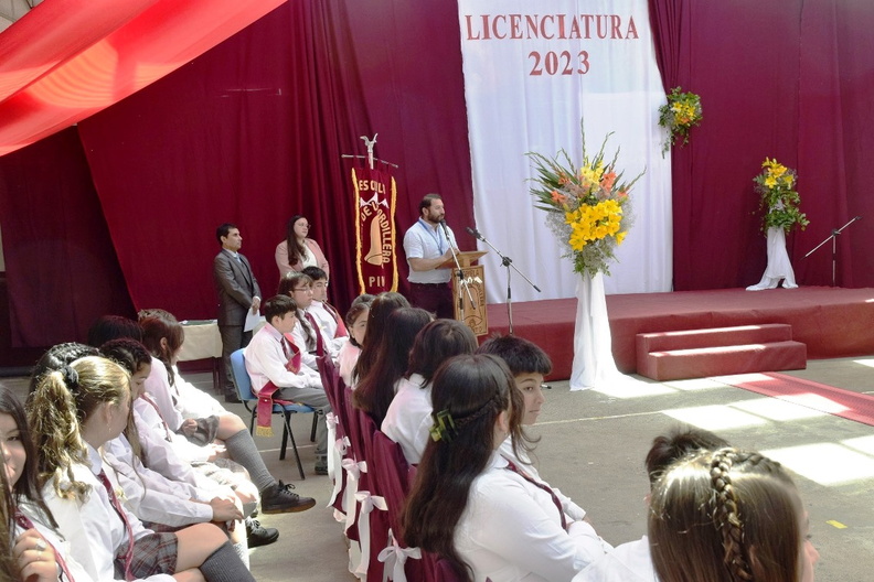 Licenciatura de octavos básicos Escuela Puerta de la Cordillera 2023 22-12-2023 (202).jpg